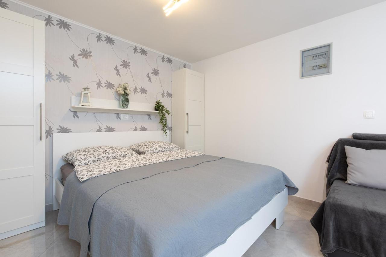 Luka Apartment Baska (Krk)